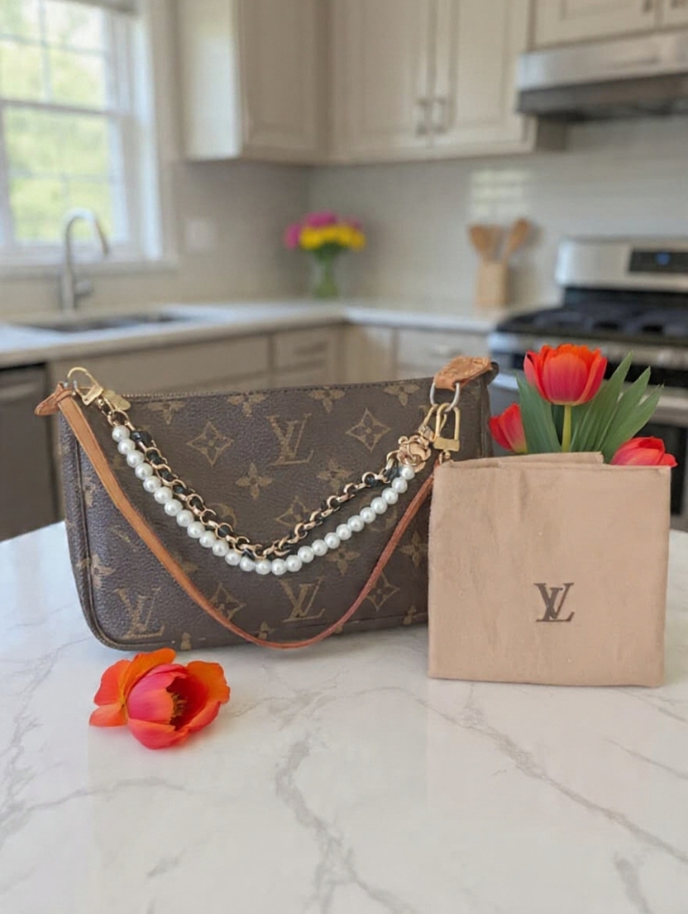 Louis Vuitton Pochette Accessoires Monogram Vintage 2001 ✨ - Picture 9 of 14